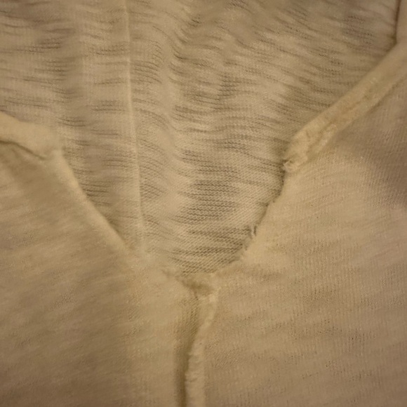 Truly Madly Deeply Cream V-Neck Tunic - Picture 5 of 6